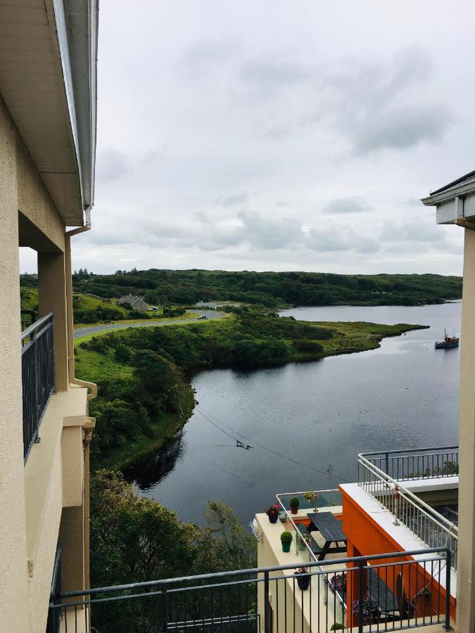 Apartment 8, Clifden Bay Apartments Екстериор снимка